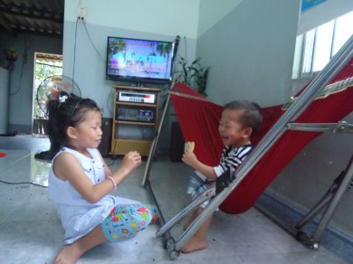 Tuổi Thơ.