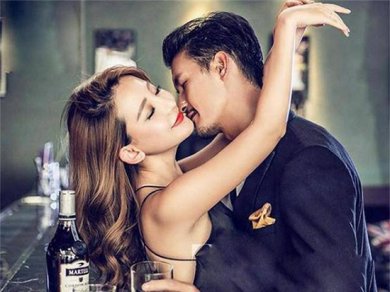 Đối Ẩm