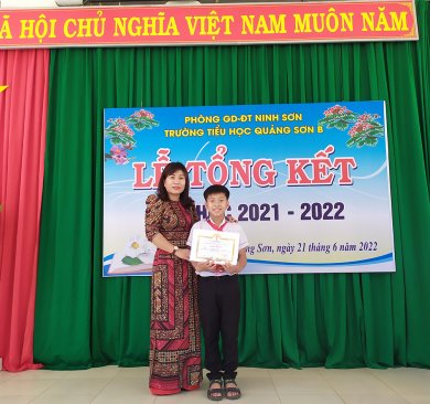 Ba Mẹ Chúc Mừng Minh Nhân